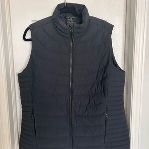 Wine River Women's Black Vest